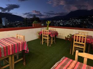 Lhotse Hostel B&B