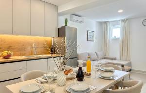 Beautiful Home In Klis