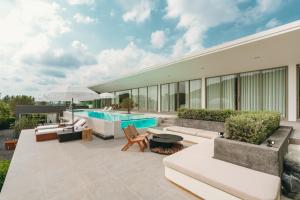 Pinepilla Poolvilla Huahin