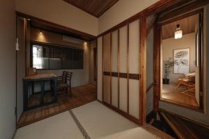 家族旅応援 5歳以下添い寝無料 一棟貸切宿 KIKUNOYA-sora- 名古屋駅迄車で5分 地下鉄太閤通駅徒歩4分 敷地内駐車場1台有り