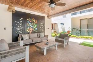 Akbal Depto con Piscina Gym y Rooftop Garden Estudio B