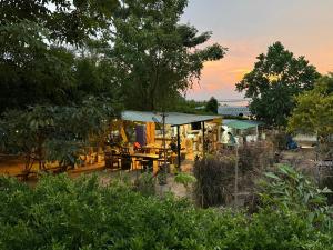 Baan Plai Laem Homestay at Koh Paluay
