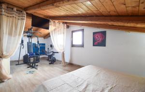 Awesome Home In Acquavella