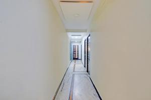 Hotel O Banjara Lake Hyderabad Formerly Lakeview Palace