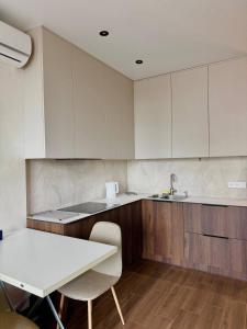 Stylish apartment with sea view in Arcadia