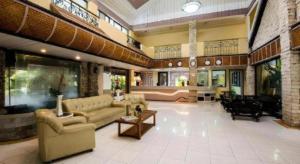 Family Country Hotel and Convention Centre