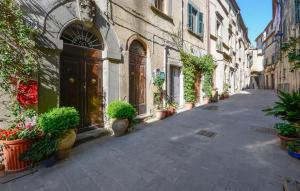 2 Bedroom Pet Friendly Apartment In Scansano