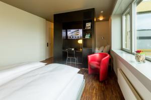 Dasbreitehotel am Rhein