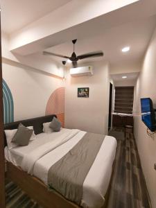 Hotel Krishna Inn Motera Ahmedabad