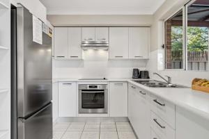 Husky Hideaway by Experience Jervis Bay
