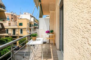 Selanys Chic Apartment in the Heart of Athens