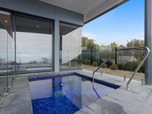 Wonderland Mt Martha