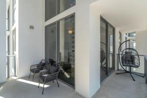 Downtown 2BR2BA-Near Kaseya Center Bayside Park