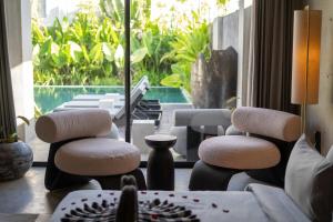 Kayana 4BR Private Villa Pool & Sunset Sky Terrace