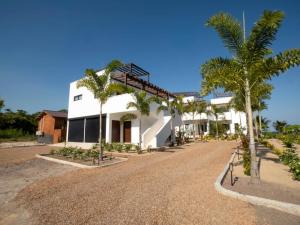 Casa Sur – Oceanfront Villa