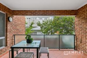 James Henty Apartments