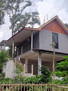 Jons Paradise Villa and Resto
