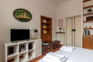 JOIVY Welcoming Flat with Balcony near Piazza di Spagna