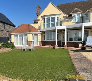 Barton on Sea self contained, stunning sea views