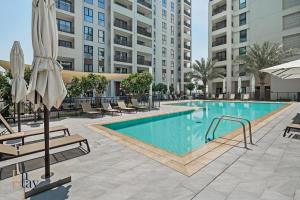 Tranquil Luxury Modern Living at Pearl Horizon by DuStay