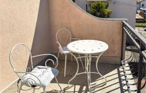 2 Bedroom Awesome Apartment In Kastav