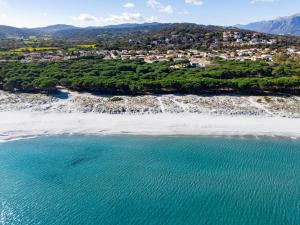 Beach-Apartmet-20-mt-from-the-beach img25