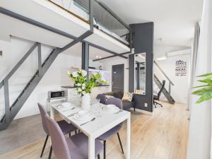 SuperApart Rakowiecka 43a - Dwupoziomowy apartament