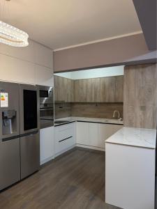 Bright&Cozy Fully furnished in UB