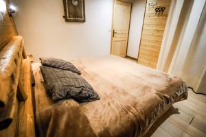 Appt LÉtale - 10 pers 4 chambres, Piscine - ARAVISTOUR