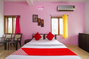 Hotel O Purple Inn Bahadalpur Railway Station