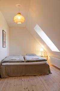 Atma Guesthouse - cozy and simple farmhouse bed & breakfast