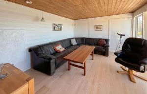 Awesome Home In Hobro With Wifi