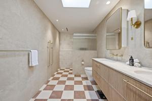 Snowline - Ultimate Getaway, Pool, Spa & Tennis