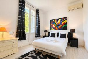 Beautiful 4-bedroom villa with pool and garden