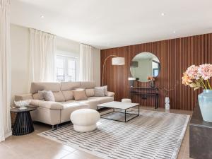 Puerto Banus harbour apartment