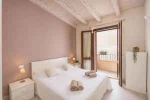 Brigata House - Luxury 2 beds, wifi, balcony,sea view - Key to Villas
