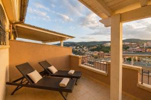 Brigata House - Luxury 2 beds, wifi, balcony,sea view - Key to Villas