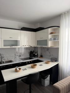 Deluxe Apartments Shëngjin 2