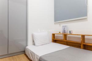 Nala by TwoSpaces 2BR at Skyhouse Apartment