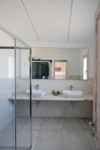 Suite deluxe in Villa Amaca angolo di paradiso con piscina riscaldata e sauna a raggi infrarossi