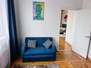 Villa Venezia Apartments & Parking