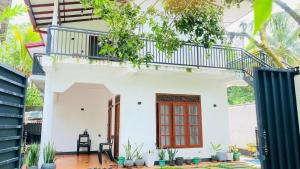 Chami Leisure Home