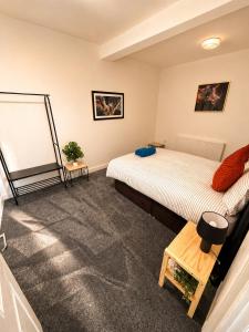 2BR Coastal Home Ramsgate