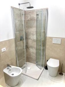 FabFour White - Via Tolmezzo 32 - free parking
