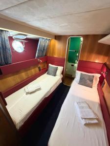 Marina Estensi Floating Resort - Classic Yacht