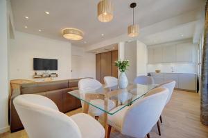 Magnifique 2 chambres VERANDA, CANNES CENTRE-BANANE A2B088