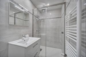 Cosy Studio BALCON, proche PLAGES- CENTRE CANNES A0B166