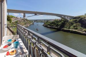 Douro & Bridge Views l Boutique Apartments