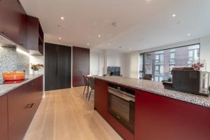 Luxury River-View 2BR Near US Embassy
