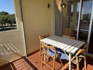 AIG 62 – Studio cabine – Résidence Voile d’Oc – Gruissan – 4 personnes